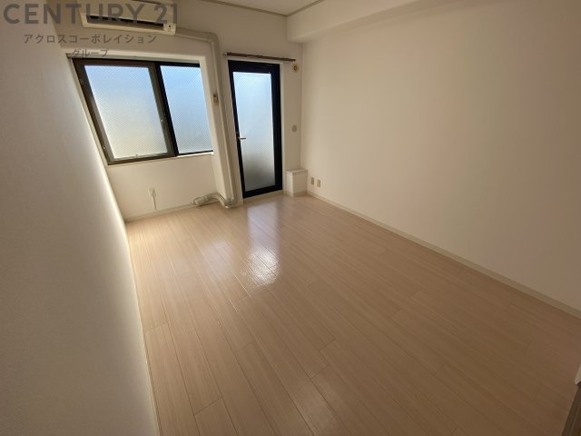 居室・リビング　エアコン付きで初期費用を抑えられます♪