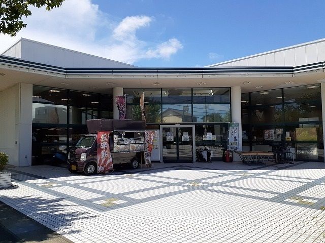 スーパー　イシハラフード武豊店（スーパー）まで684m