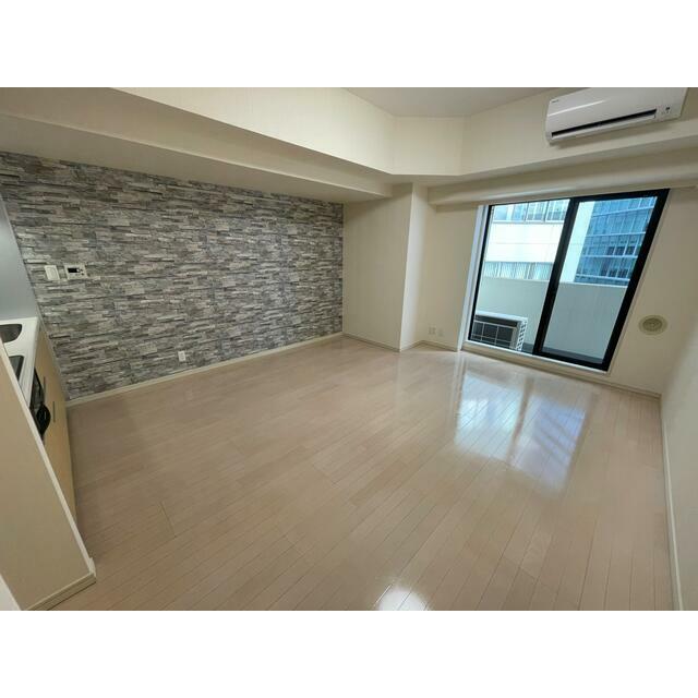 居室・リビング　居間です