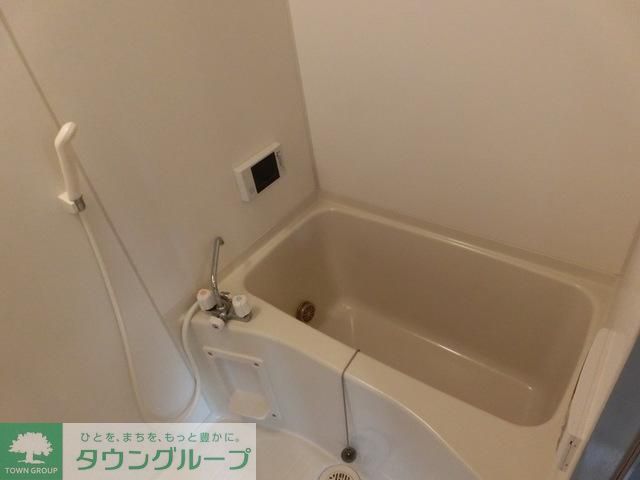 バス・シャワールーム　ＴＶ付バスルーム