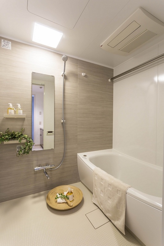 バス・シャワールーム　お風呂です