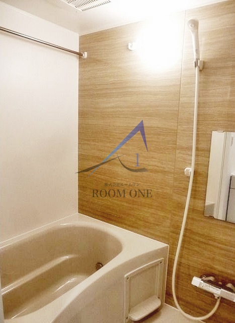 バス・シャワールーム　お風呂です。