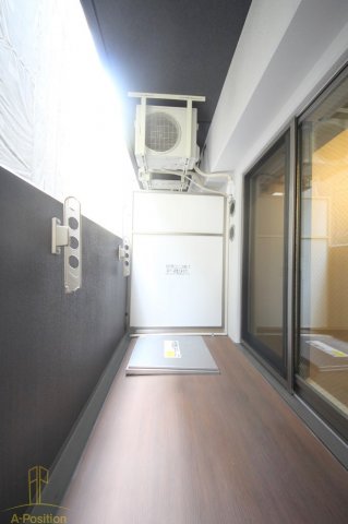 バルコニー　SERENiTE本町エコート