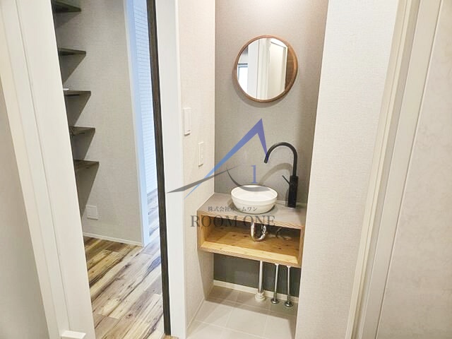 洗面設備　洗面台です。