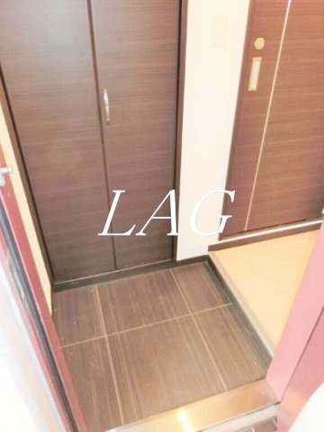 玄関　玄関です。