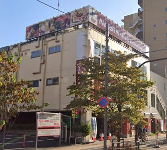 スーパー　日進ワールドデリカテッセン（スーパー）まで201m