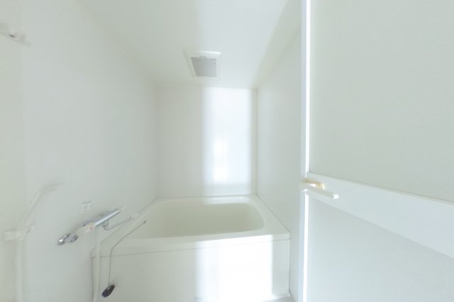 バス・シャワールーム　2022年10月撮影※現況を優先致します。