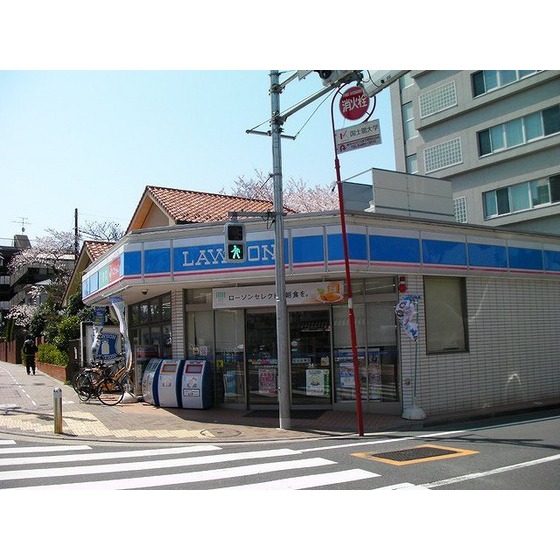 コンビニ　ローソン（コンビニ）まで1m