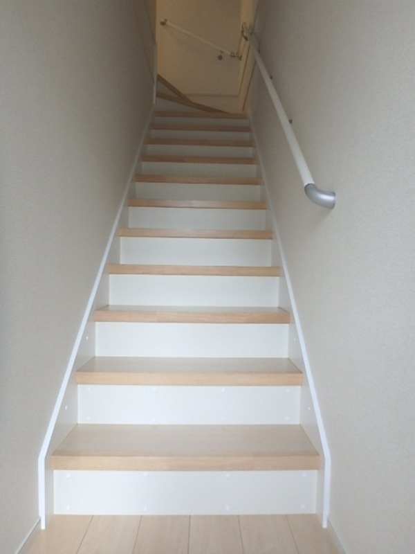 玄関　図面と現状に相違がある場合には現状を優先