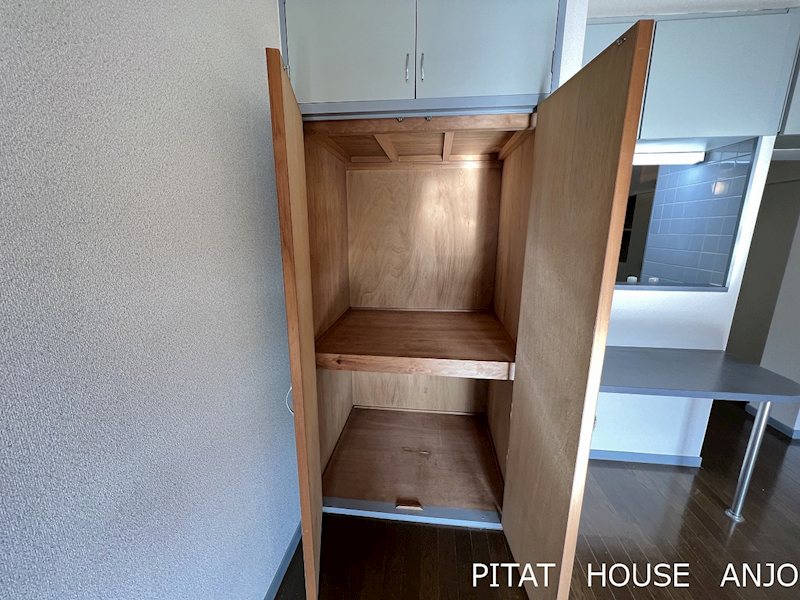 収納　参考写真1G（反転タイプ）