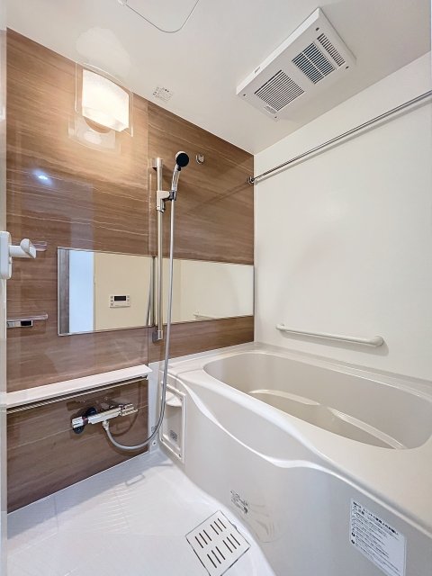 バス・シャワールーム　きれいなお風呂です