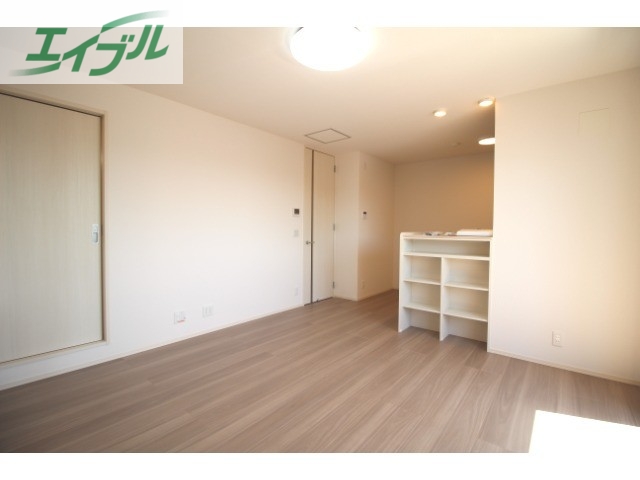 居室・リビング　リビング