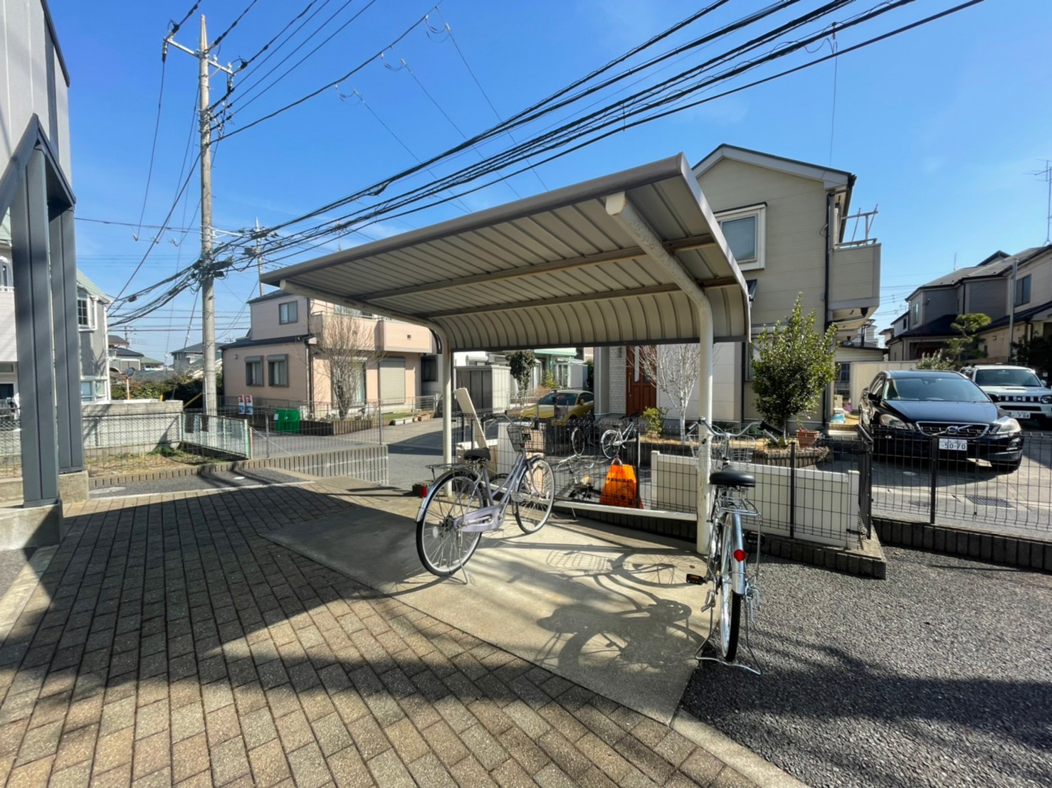 その他共有部分　屋根付き駐輪場