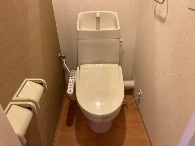 トイレ　シャワー付トイレ