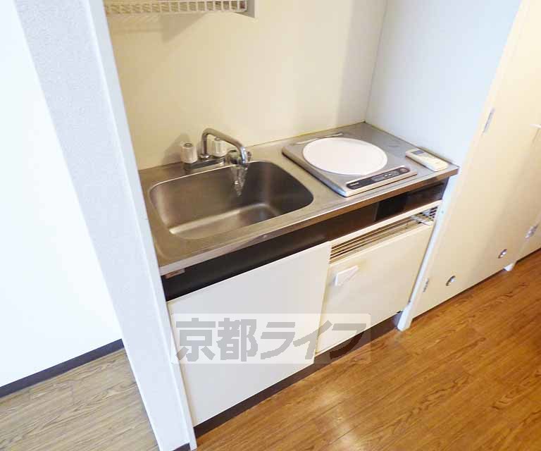 キッチン　十分なスペースを確保しています。