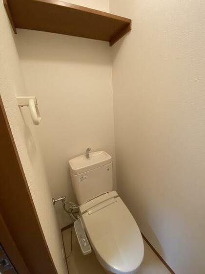 トイレ　※参考画像　別のお部屋のお写真です
