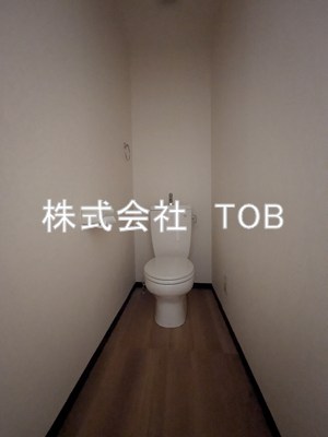 トイレ　※クリーニング完了前※