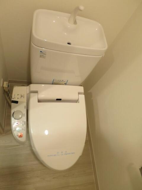 トイレ　トイレもきれいです