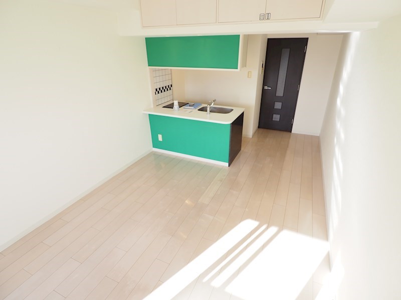居室・リビング　カウンターキッチンのお部屋。