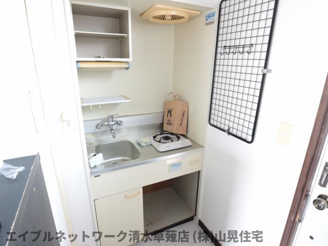 キッチン　キッチンでお料理をお楽しみください