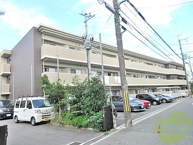 中学校　摂津市立第一中学校（中学校）まで530m