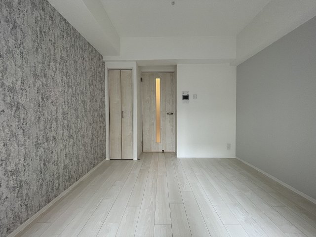 その他部屋・スペース　開放的な寝室です