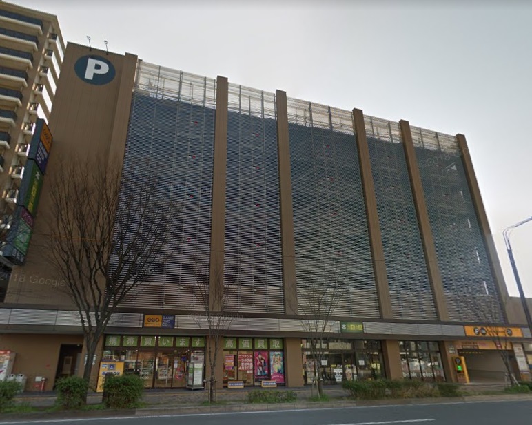 レンタルビデオ　ゲオ福岡吉塚駅前店（レンタルビデオ）まで930m