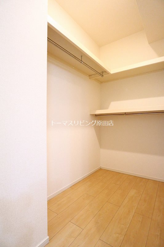 収納　204号室写真