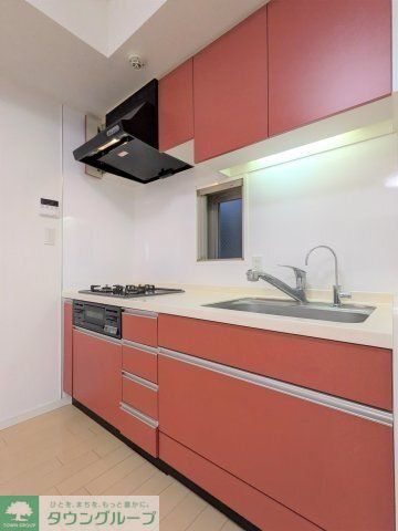 キッチン　お部屋探しは株式会社　タウンハウジング　までお気軽にお問合…