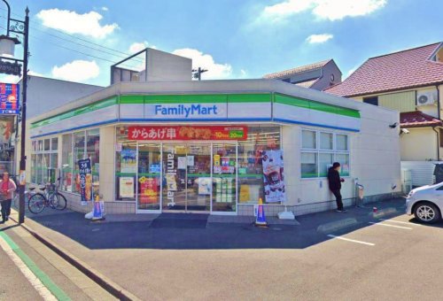 コンビニ　ファミリーマート 小平光ヶ丘店（コンビニ）まで614m
