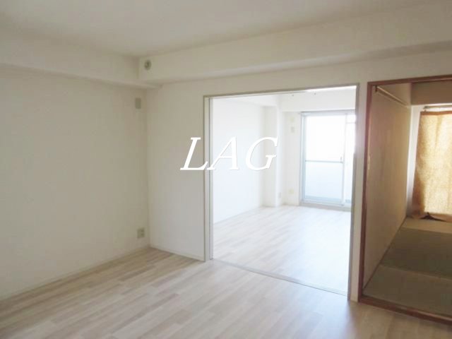 居室・リビング　洋室のお部屋です。