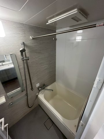 バス・シャワールーム　追い焚きあり