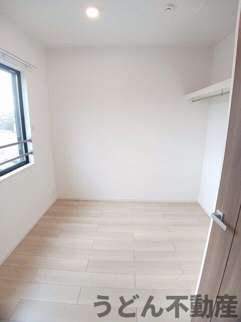 その他　うどん県のお部屋探しはうどん不動産へ うどんちゃんとLINE