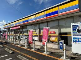 コンビニ　ミニストップ 静岡瀬名川店（コンビニ）まで555m