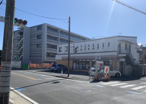 コンビニ　セブンイレブン 川崎古川町店（コンビニ）まで516m