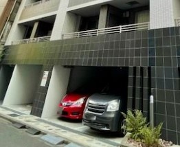 駐車場　駐車場です