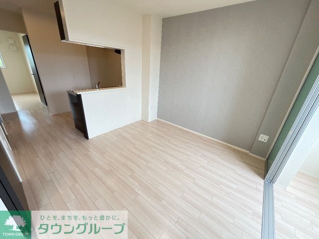 居室・リビング　お問合せはタウンハウジングまで！※現地待合わせ相談可能