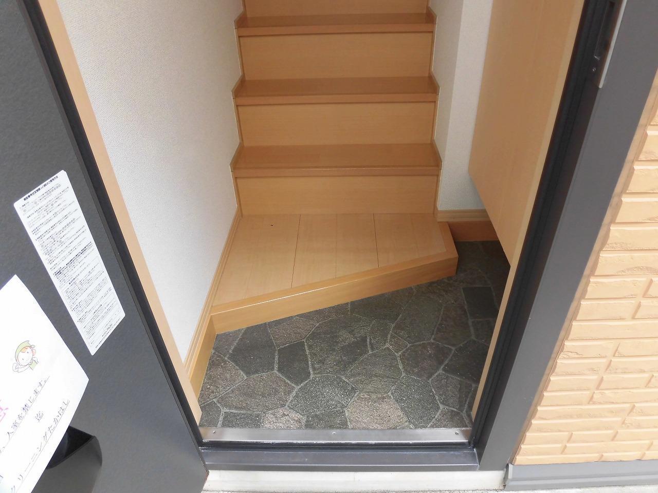 玄関　玄関
