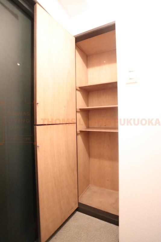 その他設備　シューズボックス　同物件別部屋写真