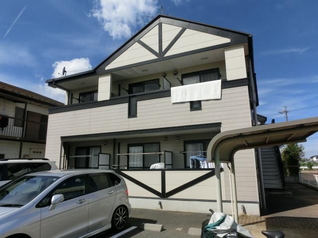 建物外観　ご案内受付中