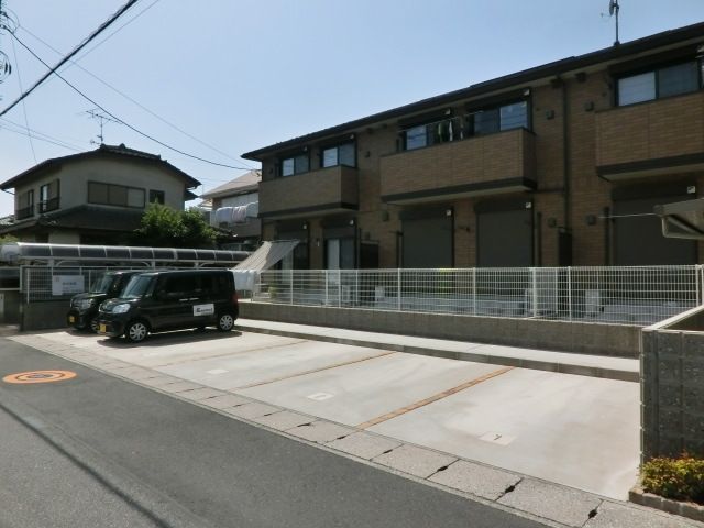 駐車場　敷地内駐車場
