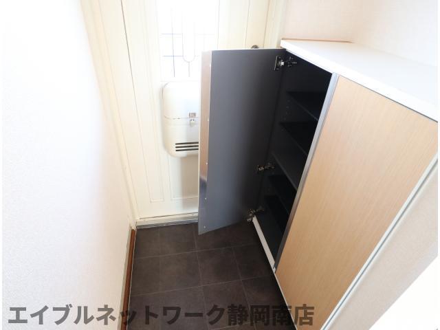 玄関　毎日通る玄関はこちらです