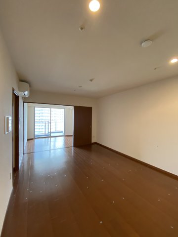 居室・リビング　＊別部屋参照