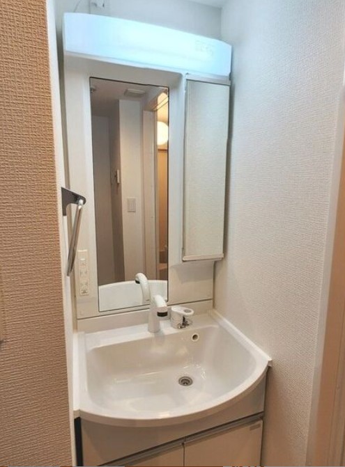 洗面設備　同仕様写真
