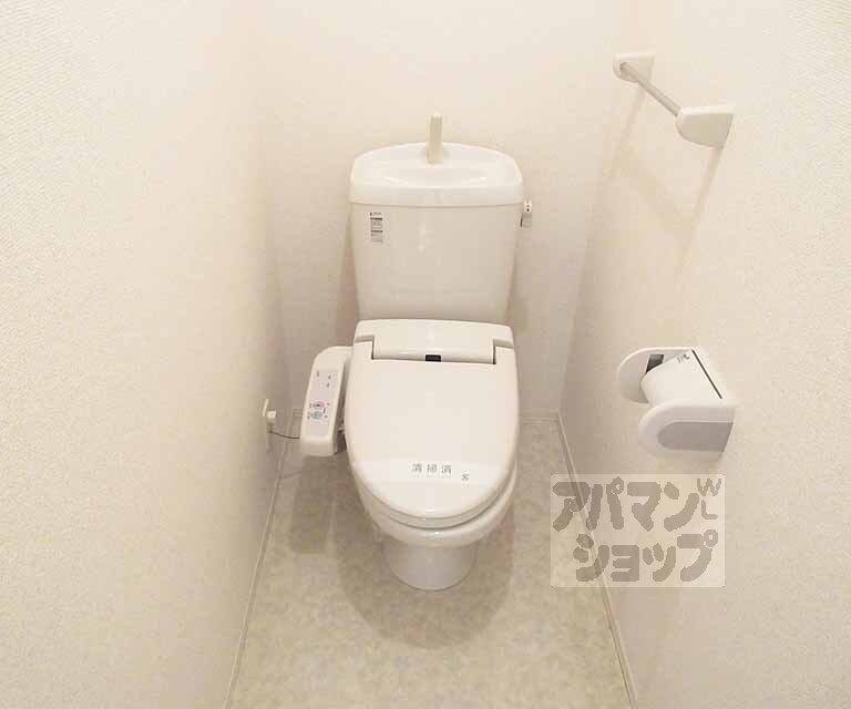 トイレ　ウォシュレット完備！