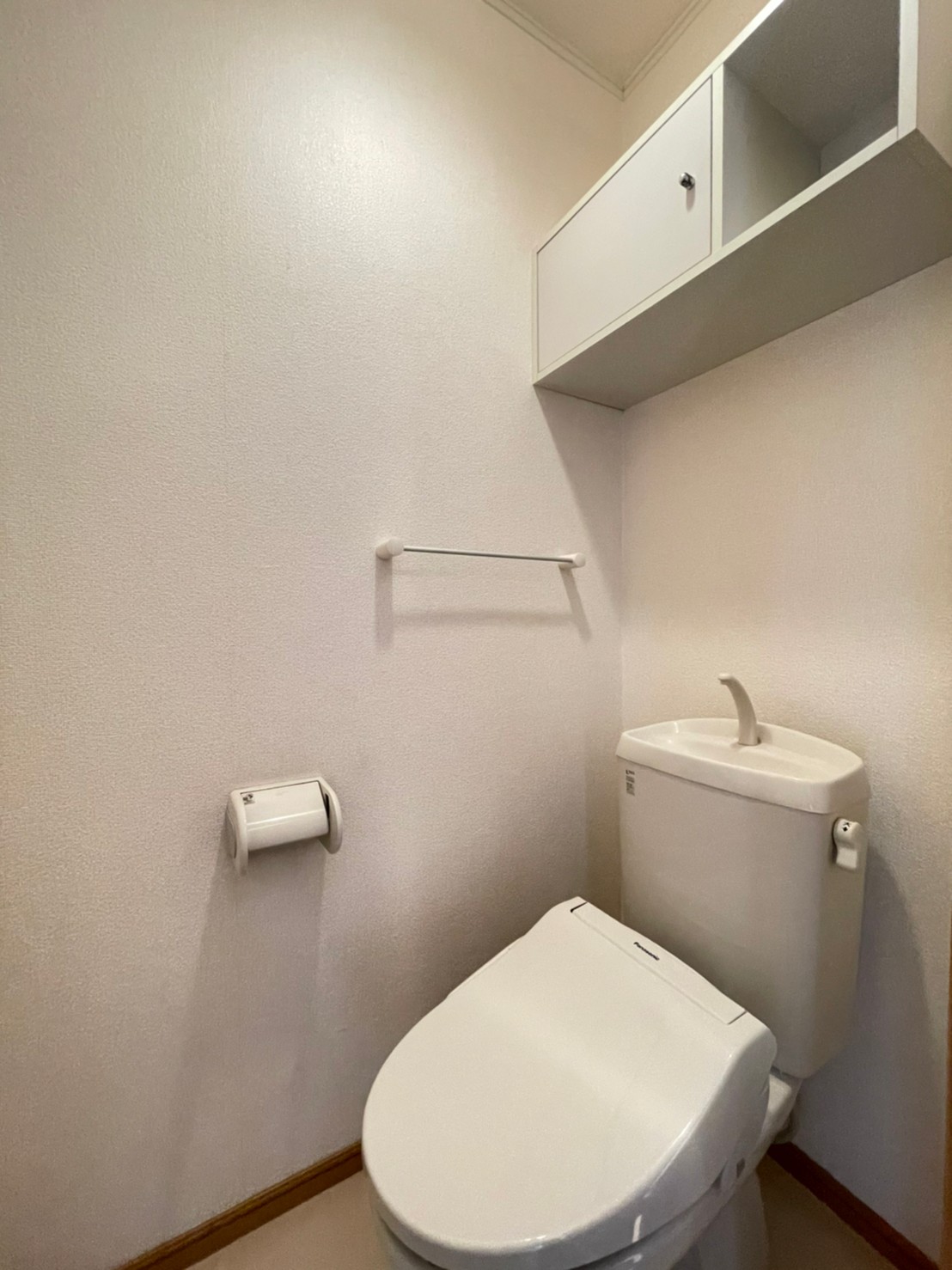 トイレ　同建物別号室