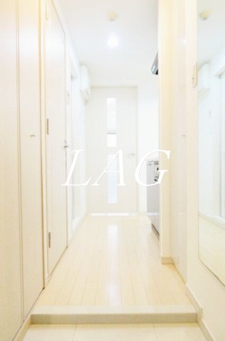 玄関　玄関です。