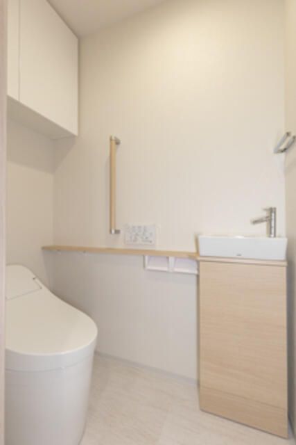 トイレ　写真は同タイプ住居です