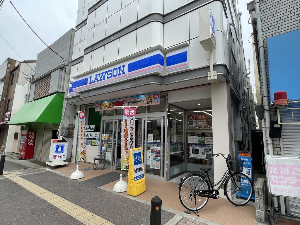 コンビニ　ローソン柏原駅西店（コンビニ）まで679m