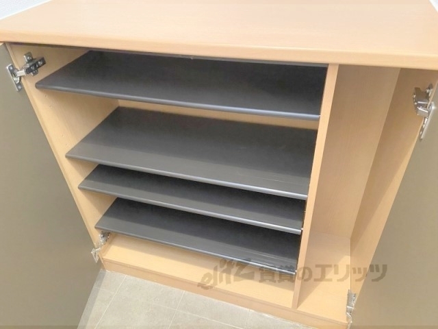 収納　下駄箱